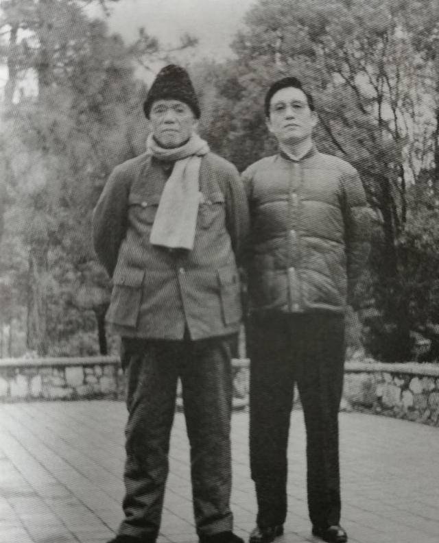 他当上纵队司令员，否定政委作战方案，打大胜仗，纵队上下佩服