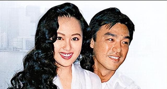 坚决不和前妻复婚,58岁再度当爸,如今有四个孩子很幸福_章小蕙_范姜