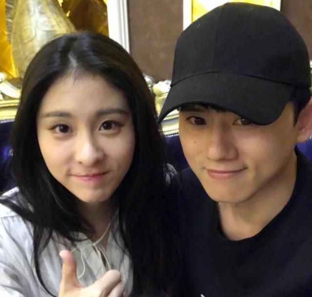 和华晨宇未婚生子,做张艺兴私生,拿《好声音》冠军,她不简单_张碧