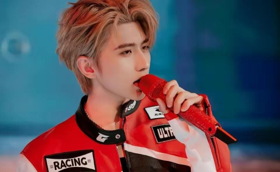 蔡徐坤若违法,支持封杀,但那些不自爱的女生也必须抵制_吴亦凡_事情