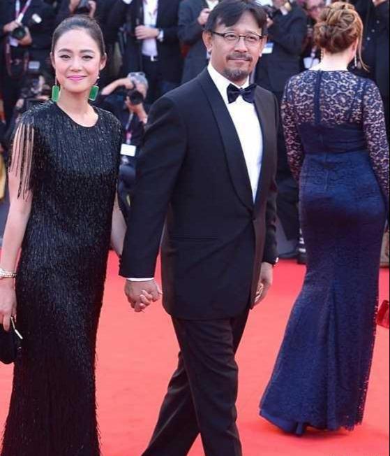 高傲的姜文,放弃刘晓庆和宁静,为什么被周韵"拿"得死死的_桑德琳_男人