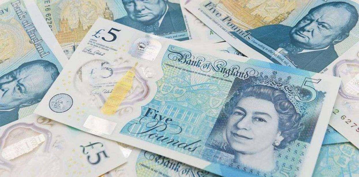 世界上第六值钱的货币就是欧元了,单位欧元相当于将近8人民币.