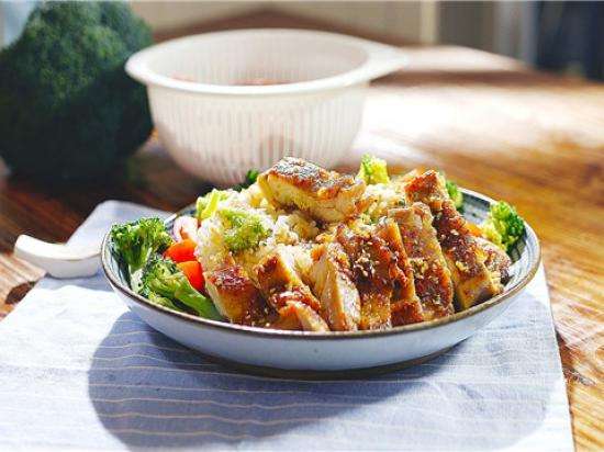 蔡鲜森:创造属于自己的烧汁饭,尝试新口味享受独特滋味_风味_菜肴