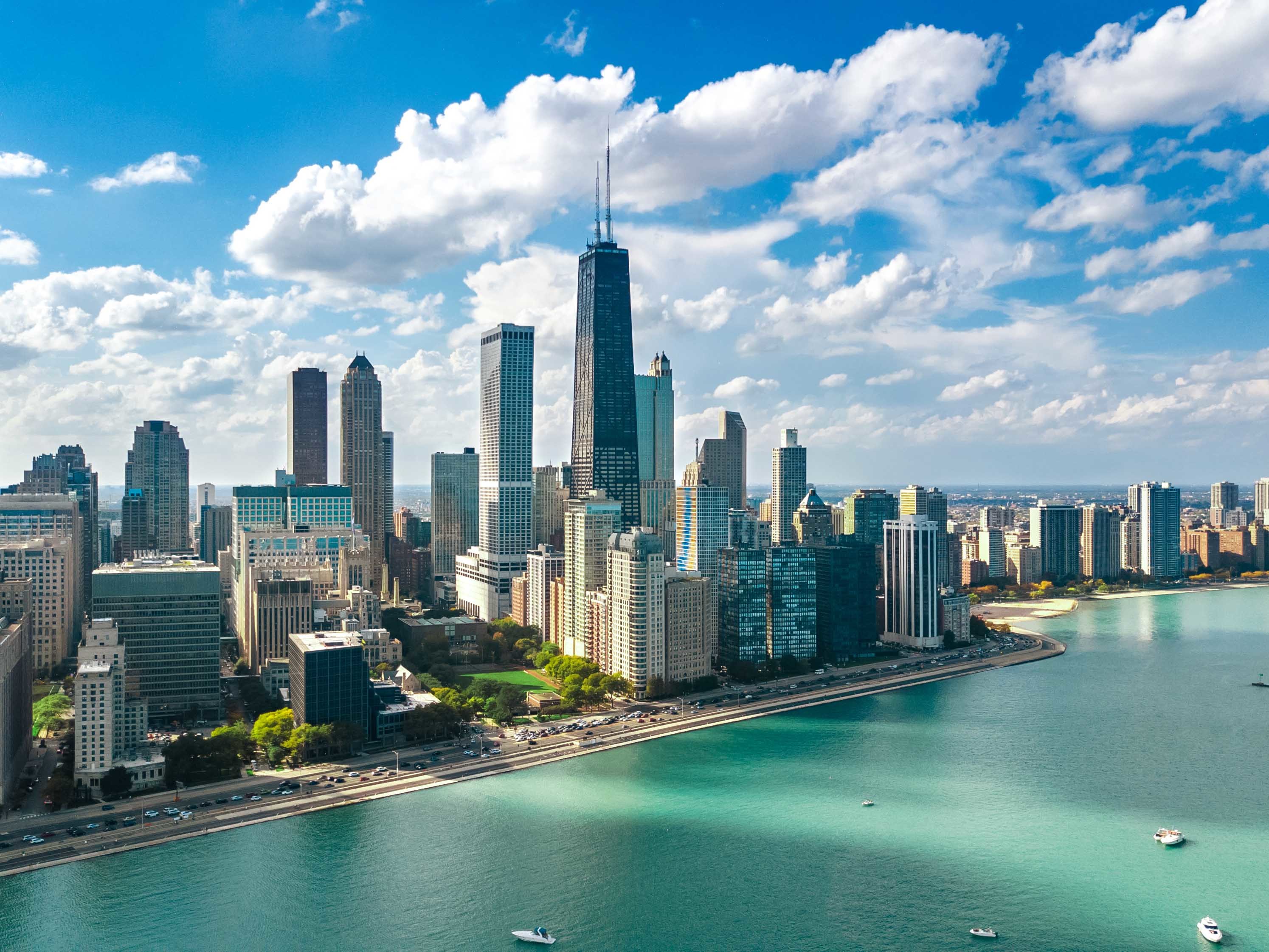 芝加哥是旅游圣地,芝加哥代表的美国中部时间所在的时区是utc/gmt