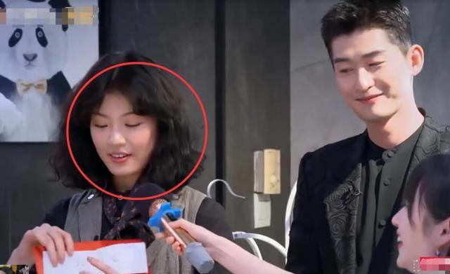 张翰公司年会请芒果当红女主持震场?