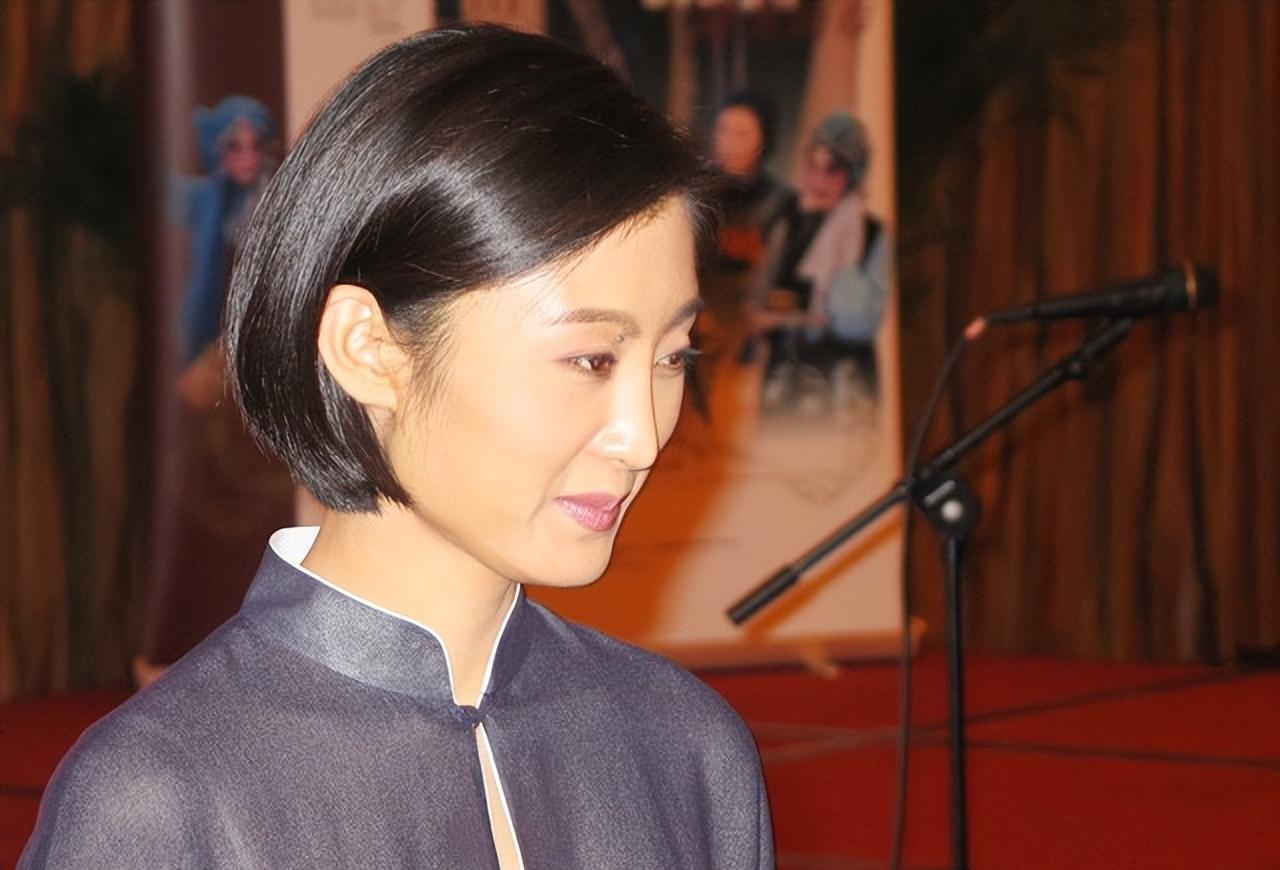 京剧程派青衣第三代传人张火丁:谜一样的女子_戏曲_舞台_戏剧