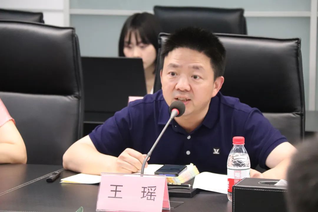 水富市委书记施华松一行莅临数引网考察调研,共研中国铝资源产业_发展