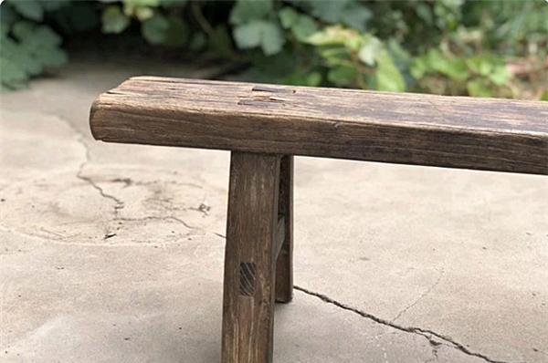 俗话"再饿莫吃坟前供,再累莫坐人肉凳",人肉凳是啥?