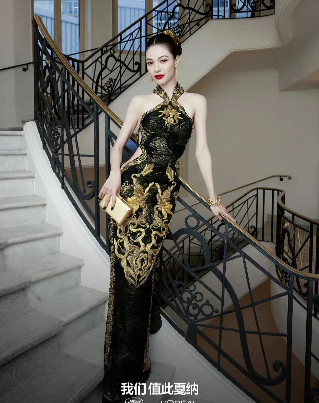 钟楚曦身穿金线点缀黑色旗袍亮相戛纳红毯惊艳全场!