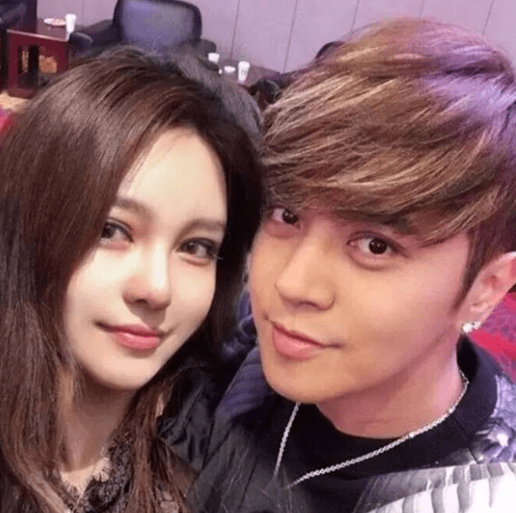 跟好利来太子罗昊相恋,笑称实现甜品自由_罗志祥_媒体_网友