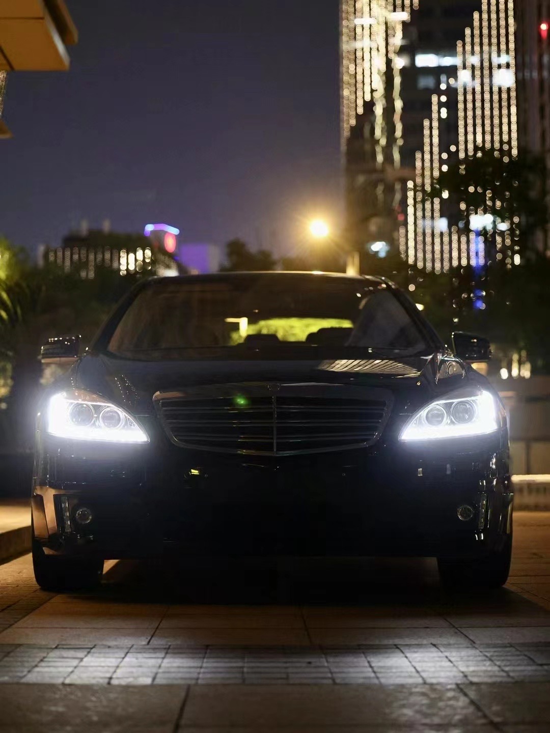 下期预告讲解宾利欧陆gt w12 激情粉/亚麻白 帝王蓝 2019年12月上牌