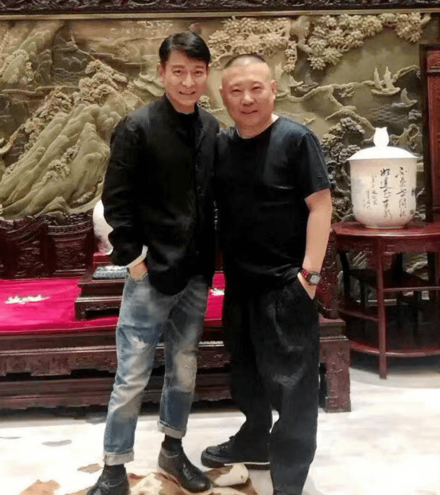 郭德纲的最新电影,应该就是由韩三平监制,杨建刚导演,刘德华,儿徒烧饼