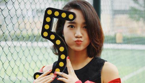 朱丹又喊错马思纯,惹得王嘉尔一脸尴尬,朱丹真的还好吗?