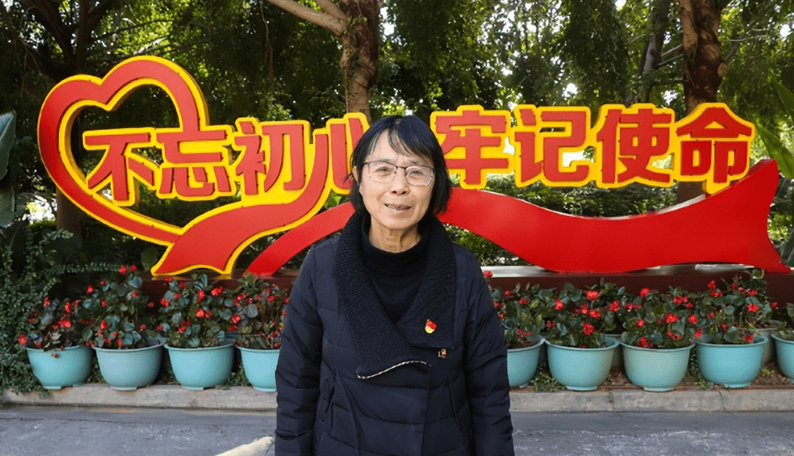 2000多学生无一考上清北,张桂梅遭某大v质疑,回应展现格局_教育_华坪