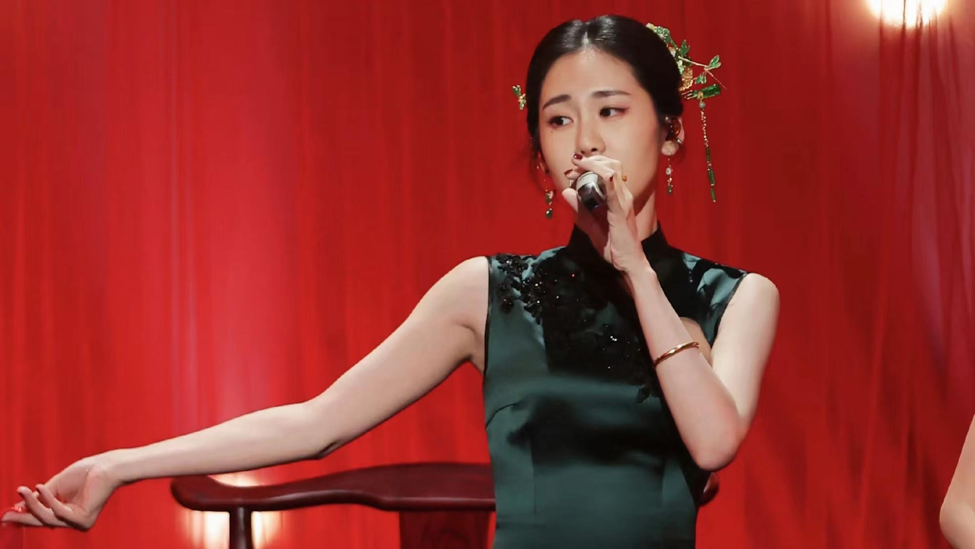 天赐4:穿旗袍戴面纱,别说胡彦斌,我看了都迷糊_孟佳_张碧_女子