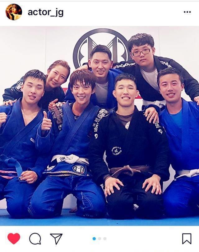 「全能李准基」热爱运动的演员,撩到你的何止于腹肌_动作_跆拳道_武术