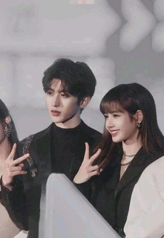 《青你2》申洁c位连遭蔡徐坤lisa质疑,蔡徐坤一语道破真相_王承_时候