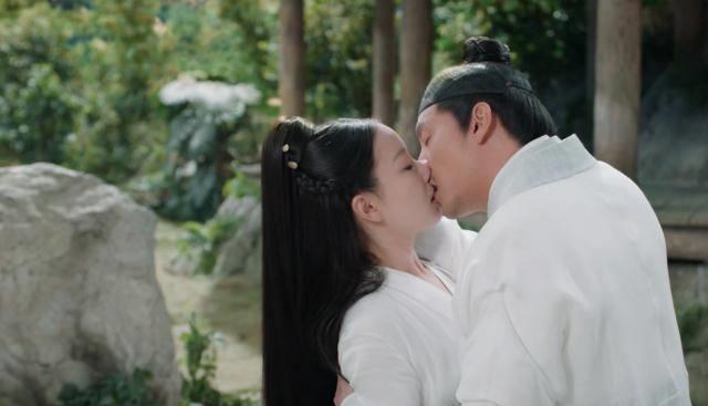 小仙,"果郡王"李东学化身卤蛋妆景休,"青岛大姨"张海宇出演唠叨司命,"