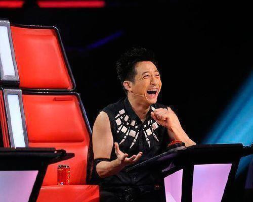 到底是谁能离开评委位置,谢霆锋和庾澄庆吗,网友有话说!