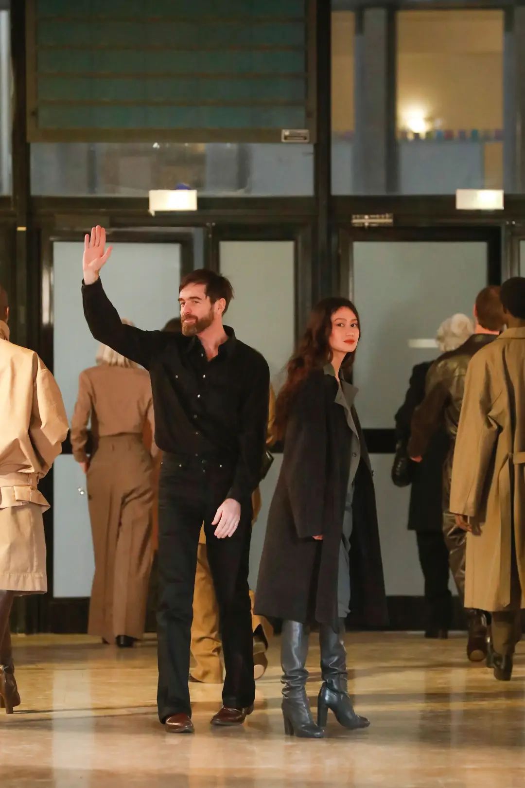 爱马仕,时尚圈最有高级感cp,神仙眷侣却意难平…_sarah_lemaire_气质