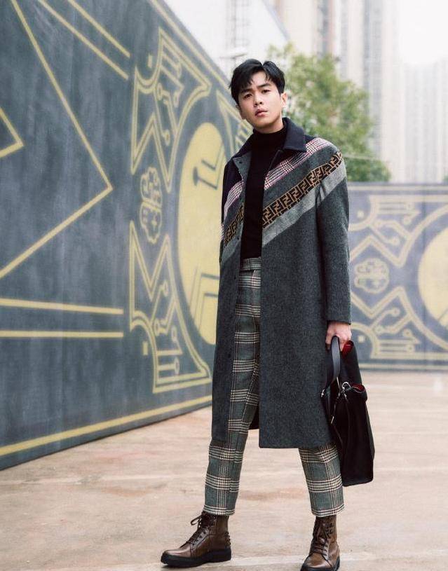 新晋古装男神"范闲"穿搭超吸睛,跟他这样穿,你也能变男神_张若昀_西装