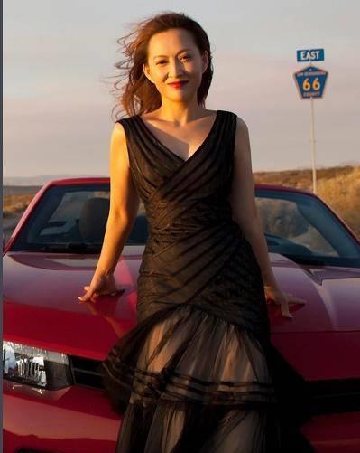 可惜的是,杨潞也属于昙花一现的演员,起初在国外混得还不错,可终究