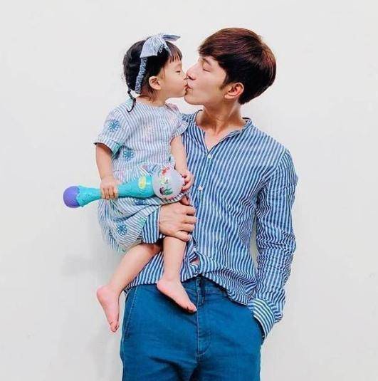 徐志贤老婆上辈子拯救了银河系吗?