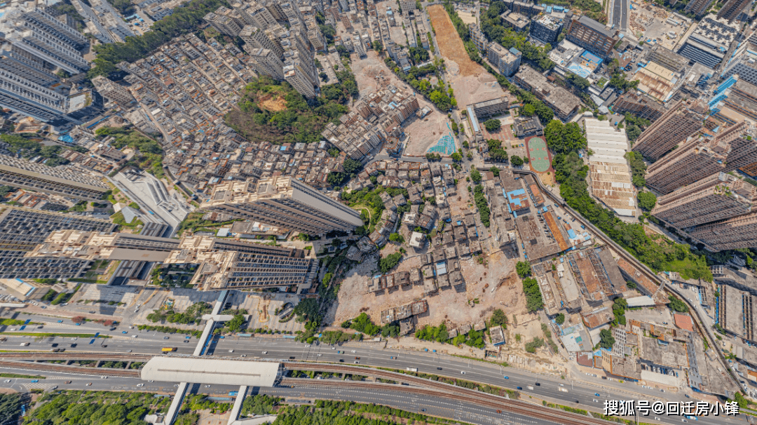 过渡费:35元每平米专规批复:2021年07月15日(草案)专规指标:规划容积