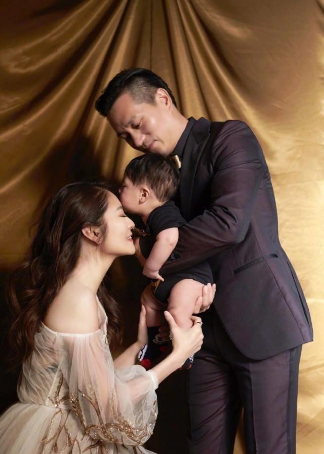 安以轩控诉陈荣炼带娃,给孩子吃猫粮却只能忍着_生活_事业_黄圣依