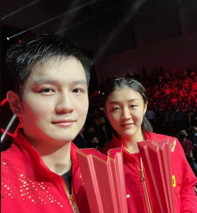 陈梦问方博:方博,你结婚了吗?