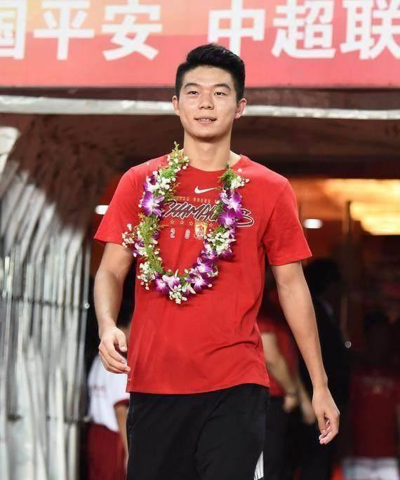 胡睿宝转会失败让人寒心!_中国_张琳芃_广州