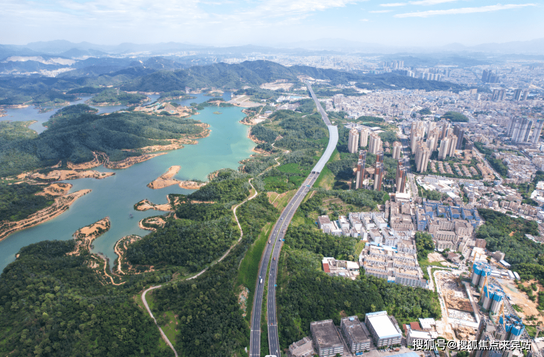 8平方公里清林徑森林公園,清林徑,黃龍湖和杉坑三座水庫;兒童公園