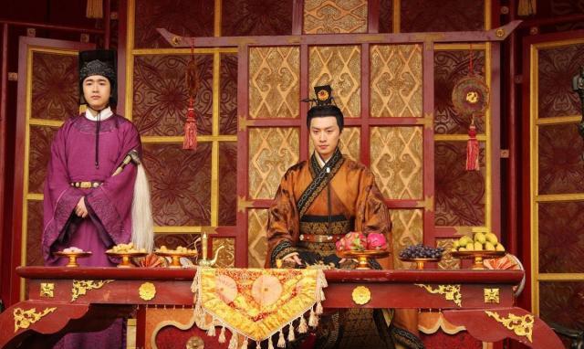 南宋的末代皇帝,4岁登基,当了35年和尚,最后竟因为一首诗被杀_贾似道