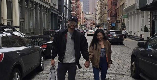 高以翔女友摘掉定情戒再晒唯美背影,配诗歌暗示要重新开始_bella_男友