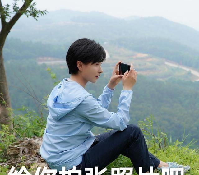 秦昊与多位名人玩"爬山梗",谁的回答最机智?_审判_对象_剧中