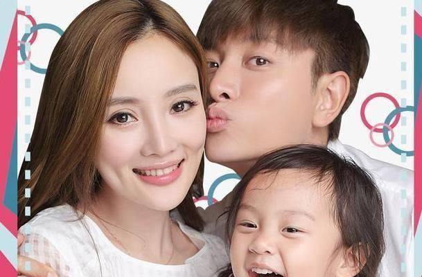 频繁被传李小璐要给甜馨改姓,李小璐晒女儿近照直呼馨爷击碎谣言