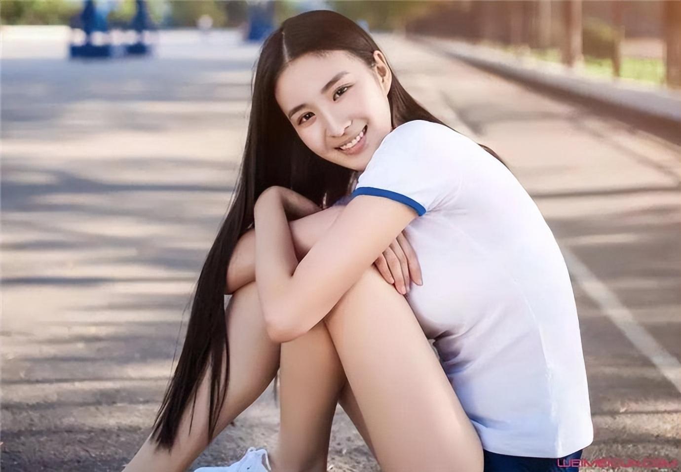 性感女神王楚然身材展示惊艳一众,网友称其为娱乐圈绝对天花板!