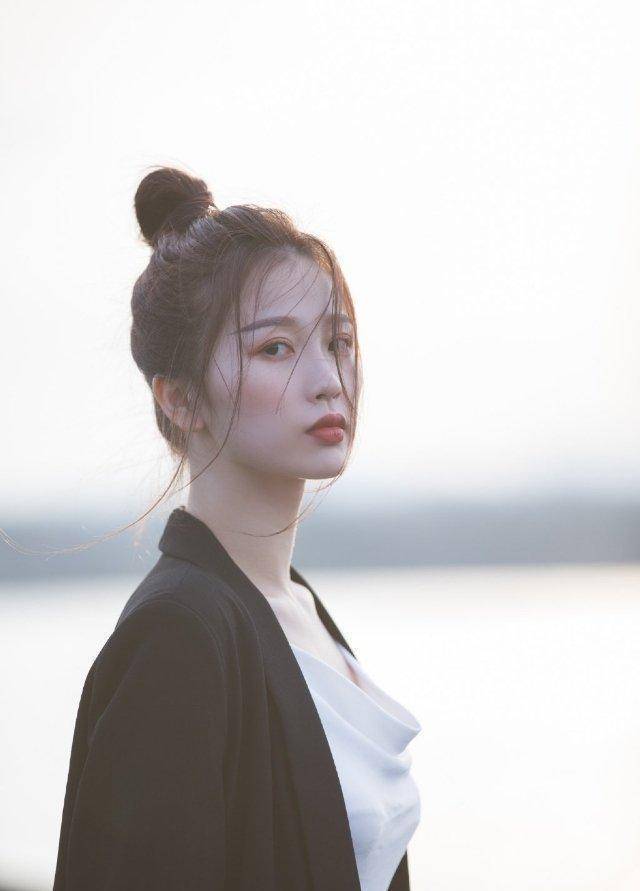 唐嫣_虞书欣_李易峰