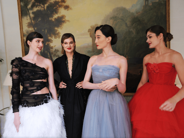超模dominika wycech,marie dazzoni,mariana martins以及中国模特(王