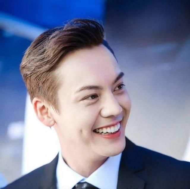 最后一个可牛了,酒窝竟然可以藏豆子_林俊杰_妻子_张艺兴