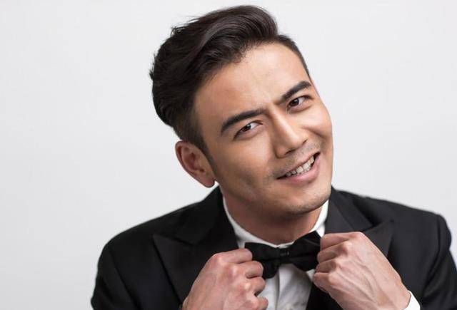 影视男演员杨烁,他的影视作品非常经典,你也一定知道_教育_儿子_网友