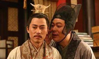 公元前386年,周安王正式册命田和为齐侯,公元前374年,田午弑其君田剡