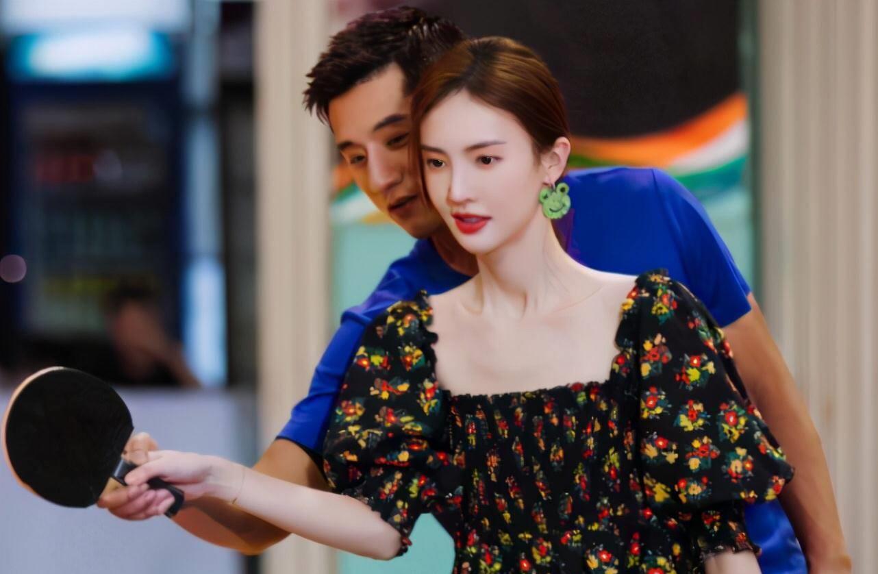 "恋爱达人"金晨:各路情史无缝衔接,细说女海王上位史_邓伦_公司_曾舜