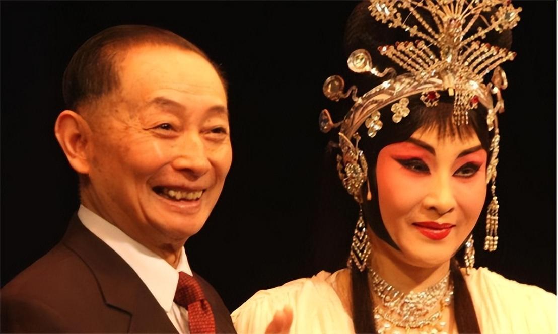 梅葆玖去世7年后,再看李玉刚,才明白,谁才是真正的"笑话"_京剧_老爷子