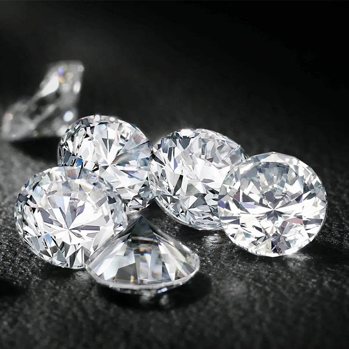 还在被这五个关于钻石的谣言所蒙蔽？一招教你如何辨别钻石的真假|腕表之家-珠宝