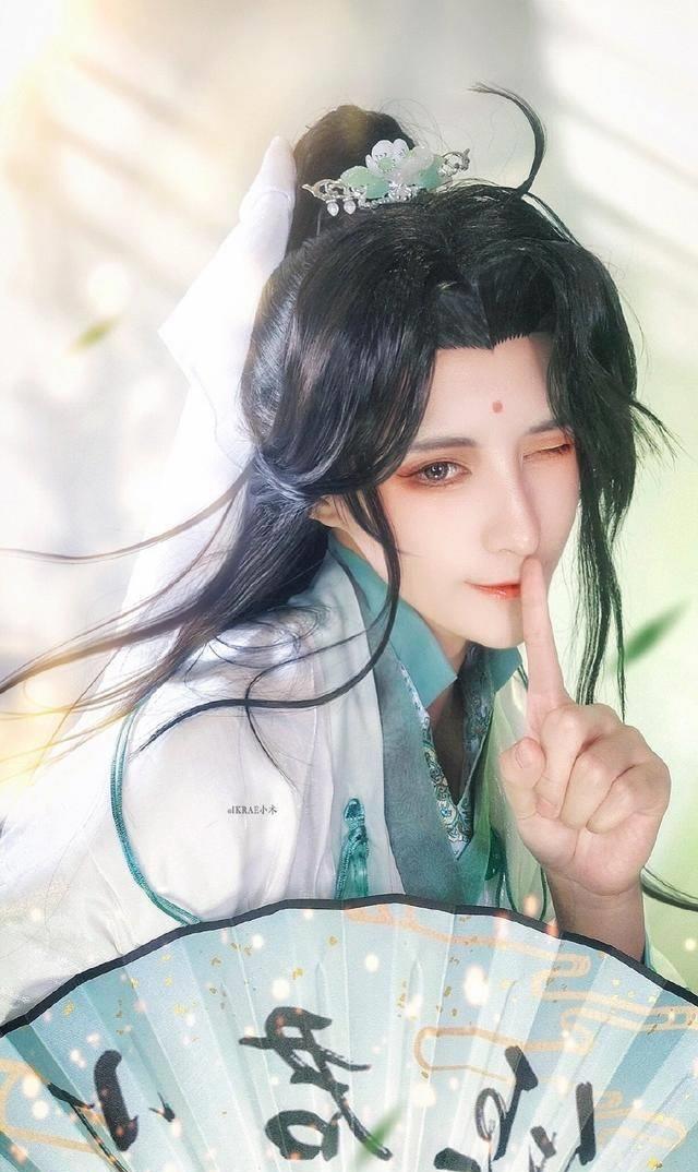 《天官赐福》角色扮演,谢怜,花城很和谐,青灯夜游好绿_coser_戚容