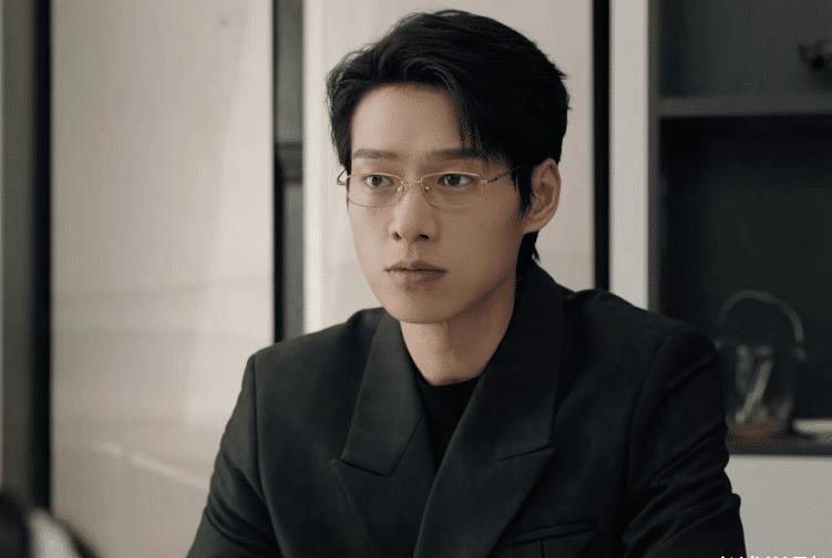 《曾少年》告诉观众,配角不要选帅哥,不然男主"吃不上饭"_谢乔_范丞丞