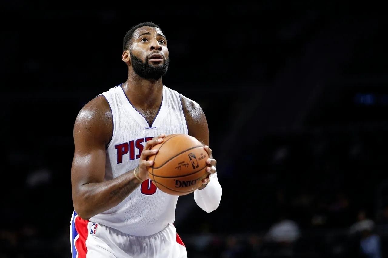 从亿万富翁到底薪球员,nba中锋庄神的求职之路_赛季_活塞队_篮板