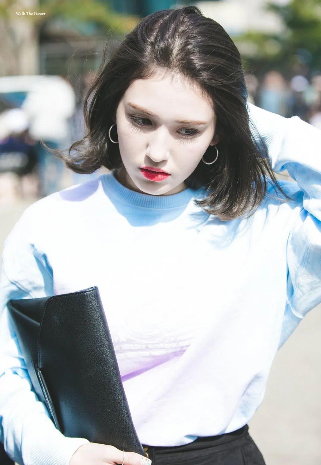 国外混血歌手全昭弥somi:简直就是人间芭比,颜值高的不得了_somi_身材