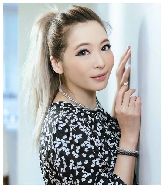 39岁女星川岛茉树代官宣离婚!